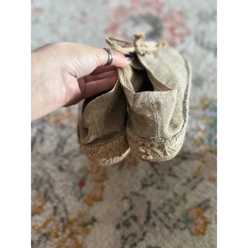 Nine West Tan Canvas Lace Up Espadrille Flats Women Size 9 Casual Summer Shoes